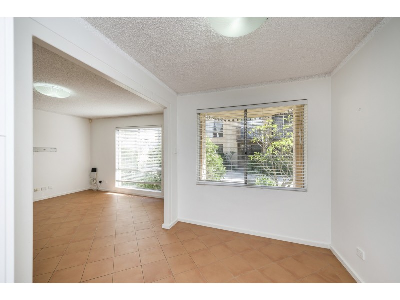 Unit 4/36 King George St, Victoria Park WA 6100