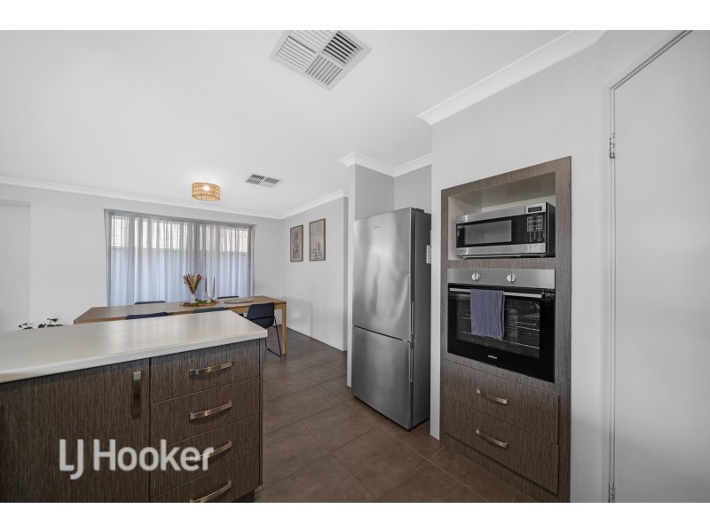 8 Goulburn Road, Baldivis WA 6171