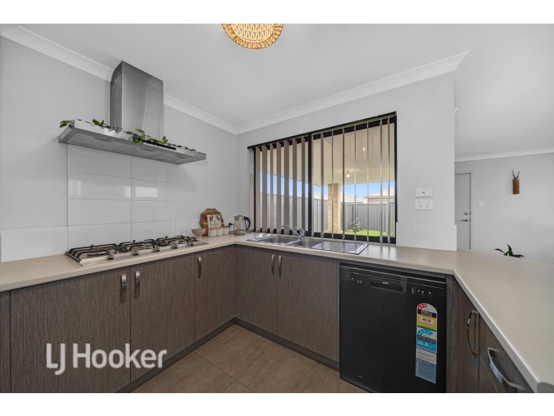 8 Goulburn Road, Baldivis WA 6171