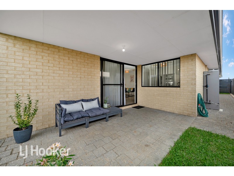8 Goulburn Road, Baldivis WA 6171