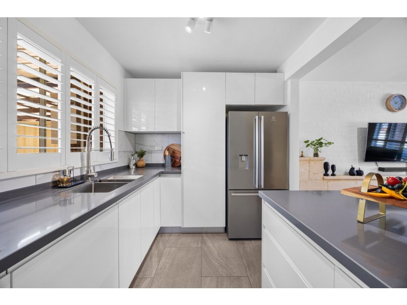 12/85 South Terrace, Como WA 6152