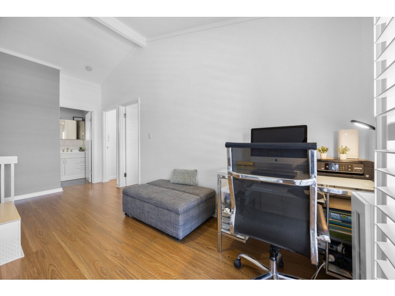 12/85 South Terrace, Como WA 6152