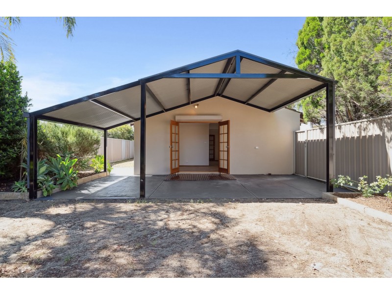 12A Charles St, Midland WA 6056