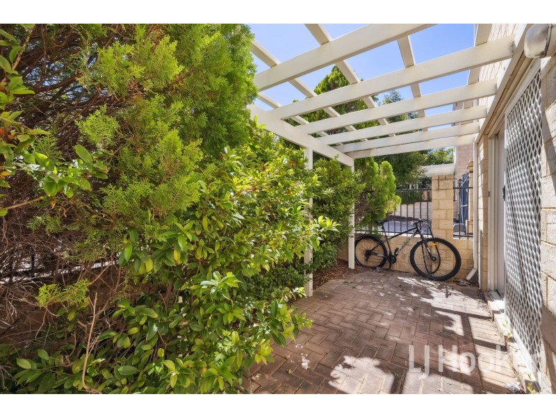 9A Earl Street, Bentley WA 6102