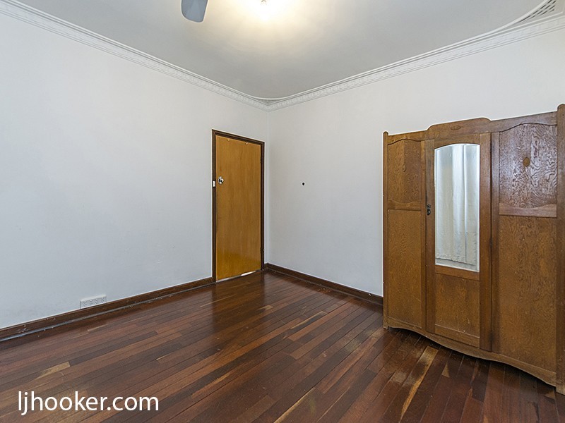 239 Gloucester Street, Victoria Park WA 6100