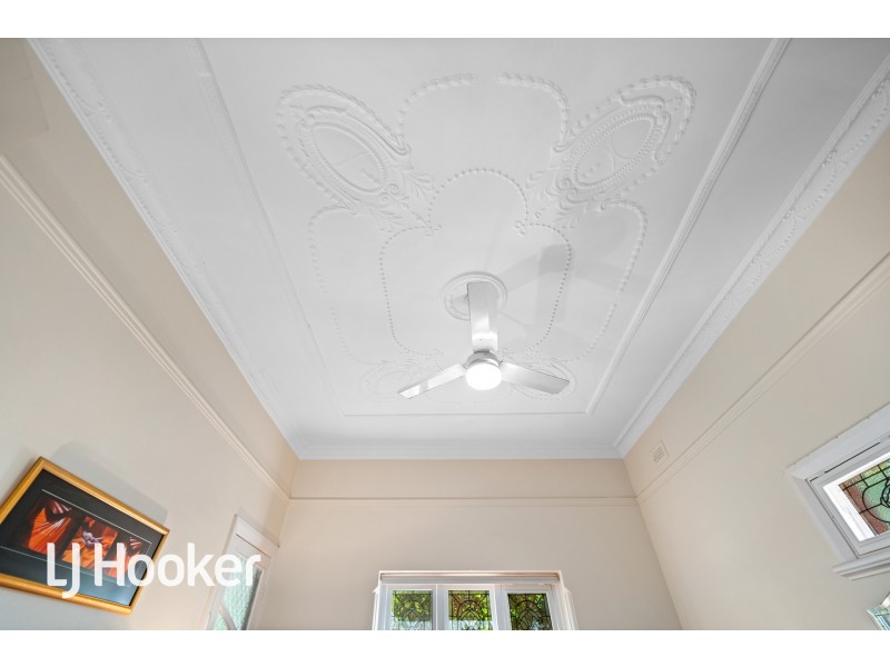 31 Campbell Street, Kensington WA 6151