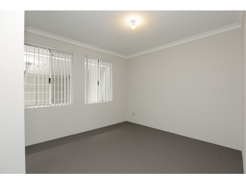 2C Behan St, Bentley WA 6102