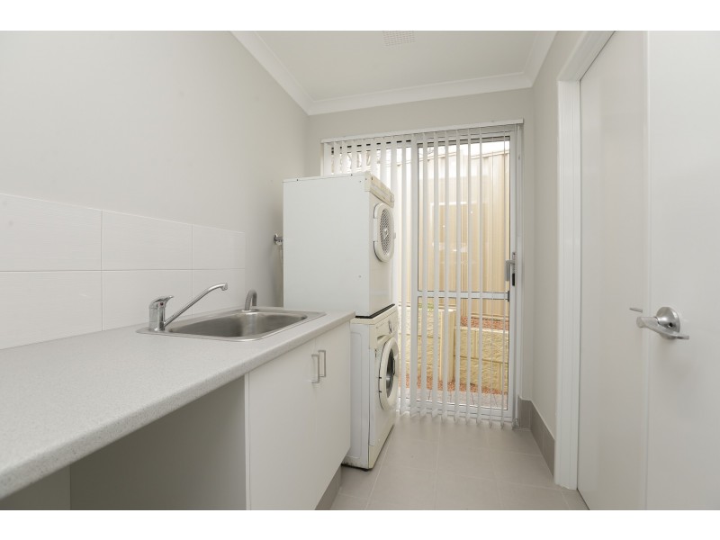2C Behan St, Bentley WA 6102