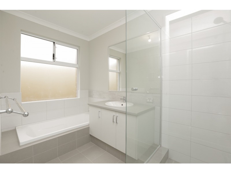 2C Behan St, Bentley WA 6102