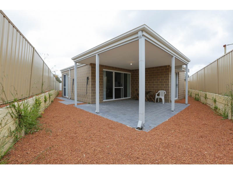 2C Behan St, Bentley WA 6102