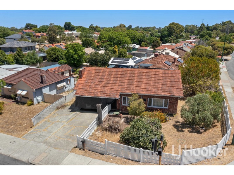 385 Berwick Street, St James WA 6102