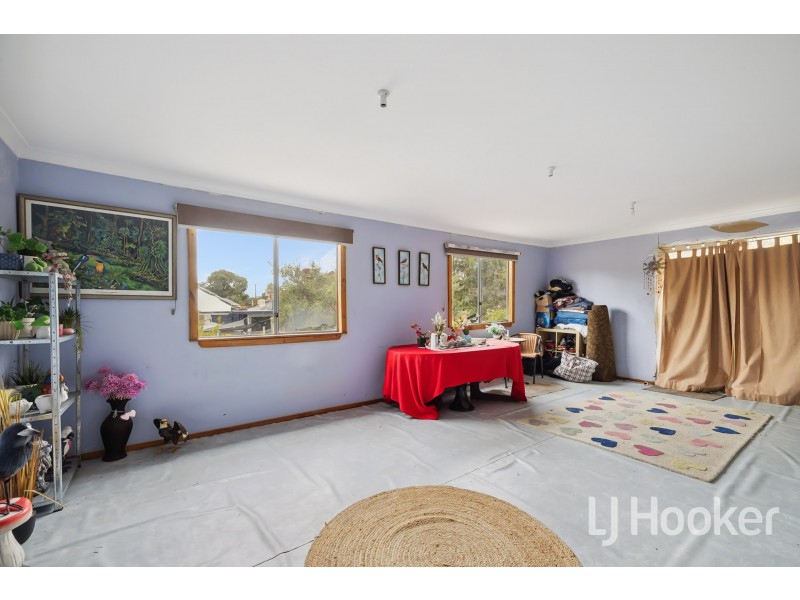 385 Berwick Street, St James WA 6102