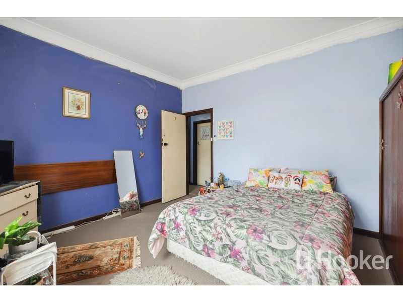 385 Berwick Street, St James WA 6102