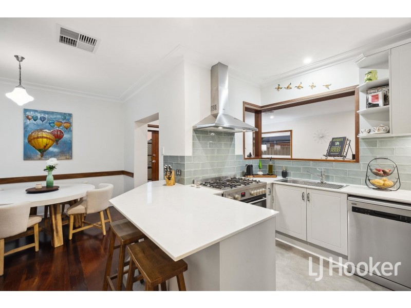 36 Beaconsfield Street, St James WA 6102