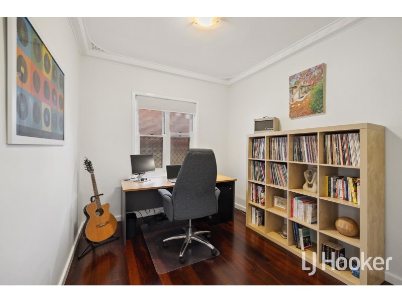 36 Beaconsfield Street, St James WA 6102