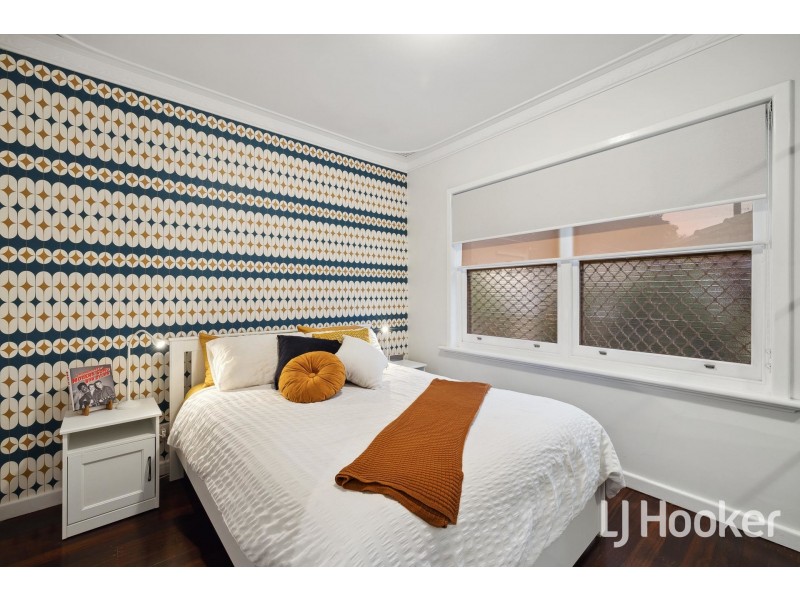 36 Beaconsfield Street, St James WA 6102