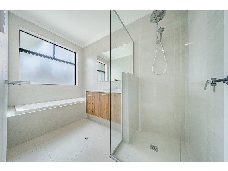 114A Mars St, Carlisle WA 6101