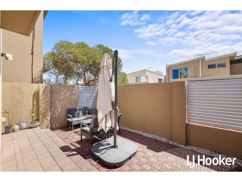 19/183 Marmion Street, Fremantle WA 6160