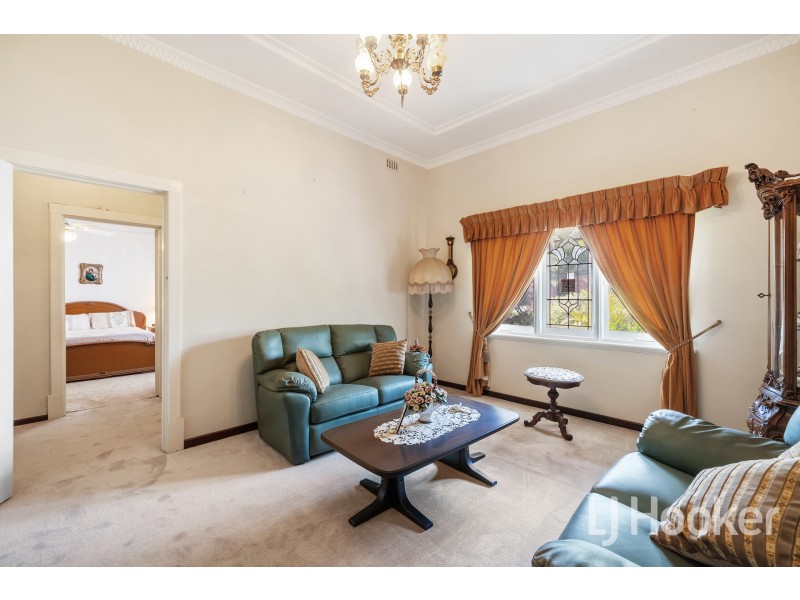 13 Temple Street, Victoria Park WA 6100