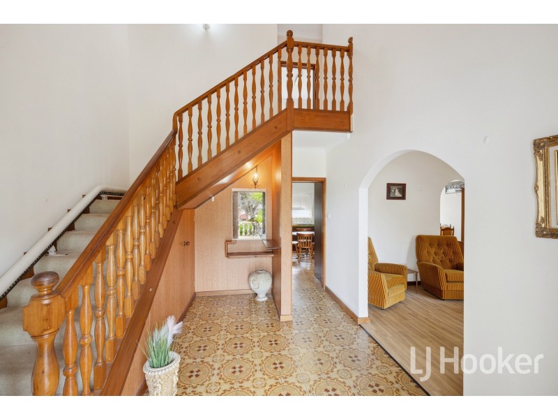 8 Bunning Street, Bentley WA 6102