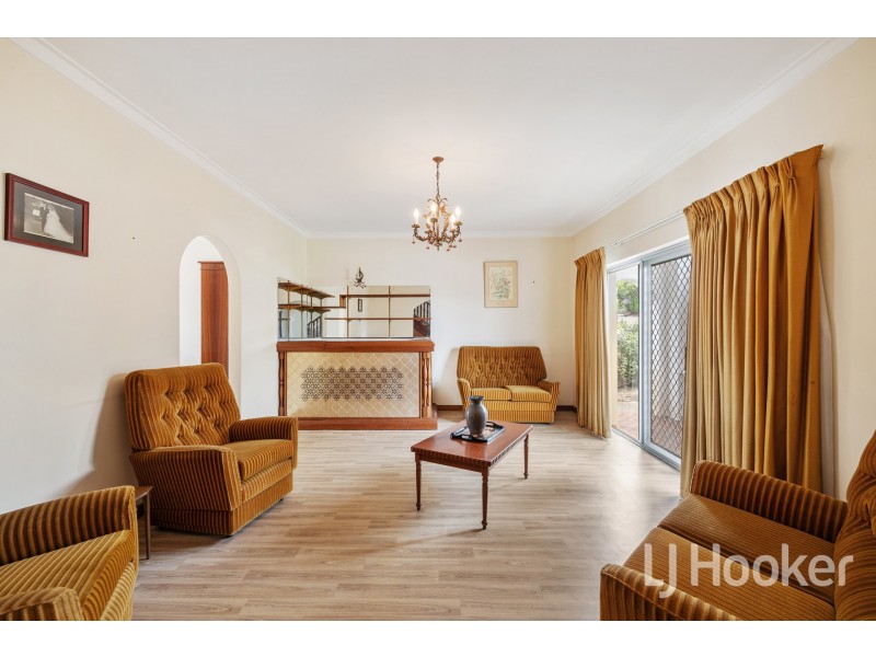 8 Bunning Street, Bentley WA 6102