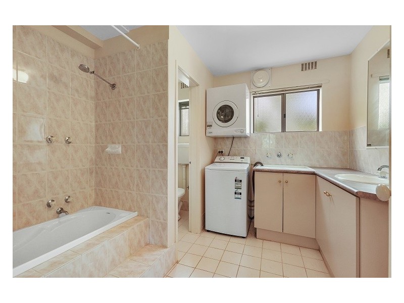 Unit 16/3 Powell Court, Orelia WA 6167