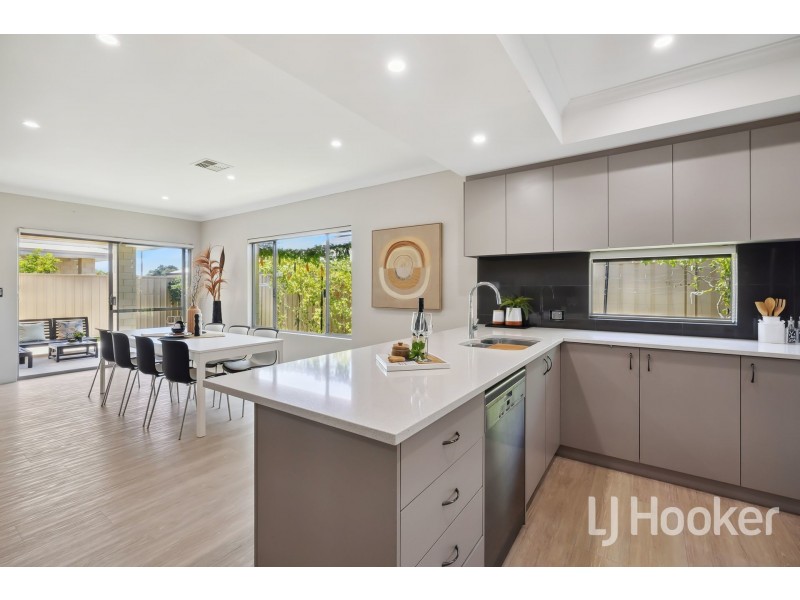 46 Tudor Avenue South, Riverton WA 6148