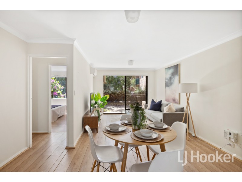 4/52 King George Street, Victoria Park WA 6100