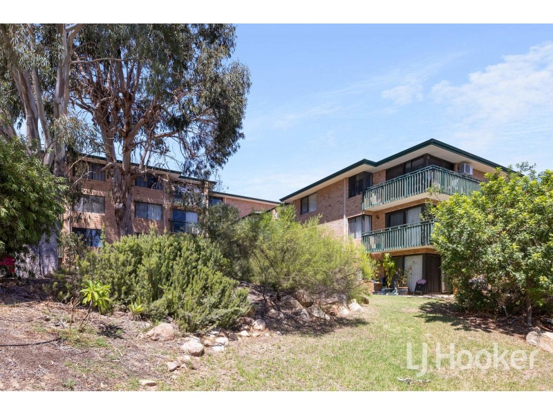 4/52 King George Street, Victoria Park WA 6100