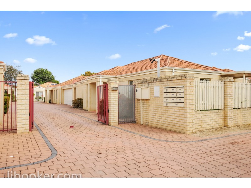 Unit 8/2 Hobby Rtt, Queens Park WA 6107