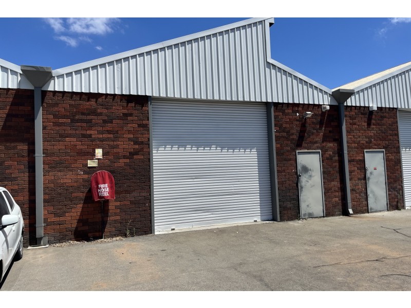 8/24 Forward Street, Welshpool WA 6106