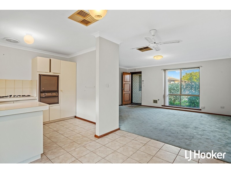 2/256 St Kilda Road, Kewdale WA 6105