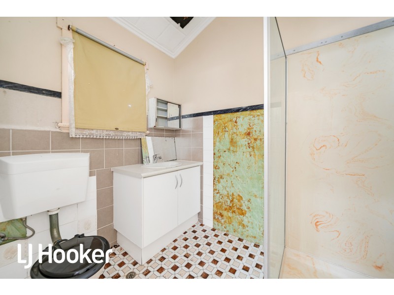 10 Toorak Road, Rivervale WA 6103