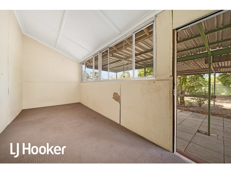 10 Toorak Road, Rivervale WA 6103