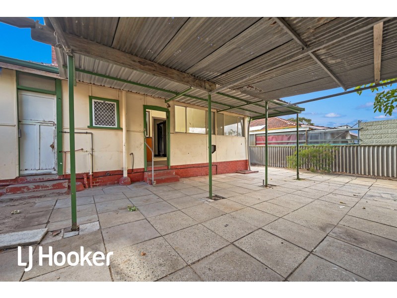 10 Toorak Road, Rivervale WA 6103