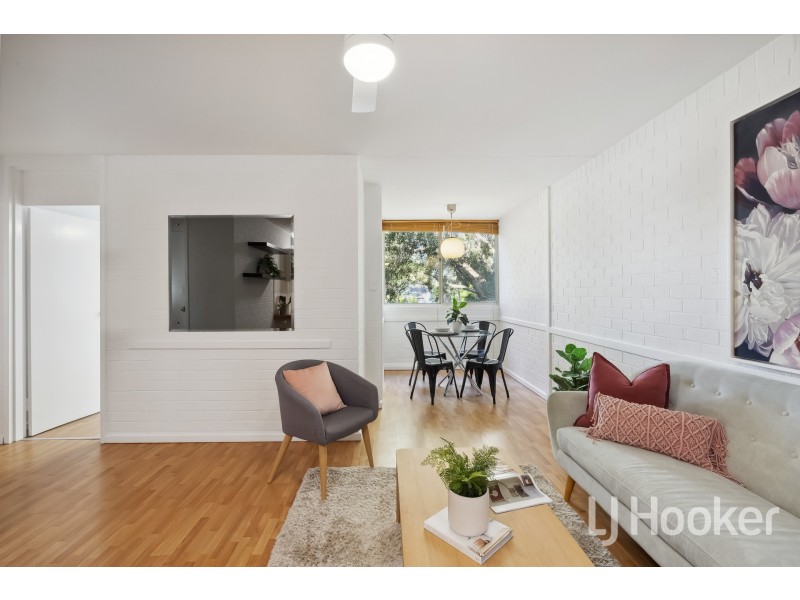 24/1 Herdsman Parade, Wembley WA 6014