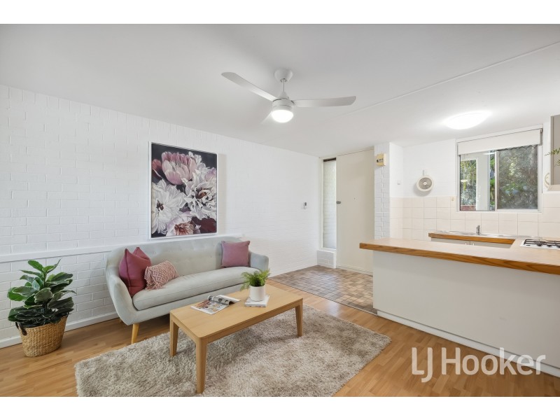 24/1 Herdsman Parade, Wembley WA 6014