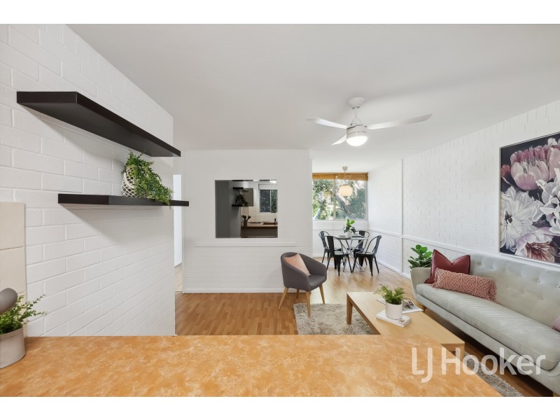 24/1 Herdsman Parade, Wembley WA 6014