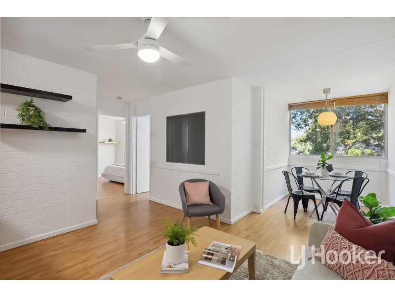 24/1 Herdsman Parade, Wembley WA 6014