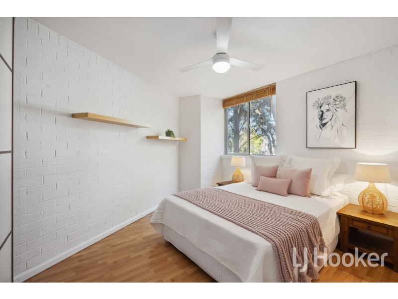 24/1 Herdsman Parade, Wembley WA 6014