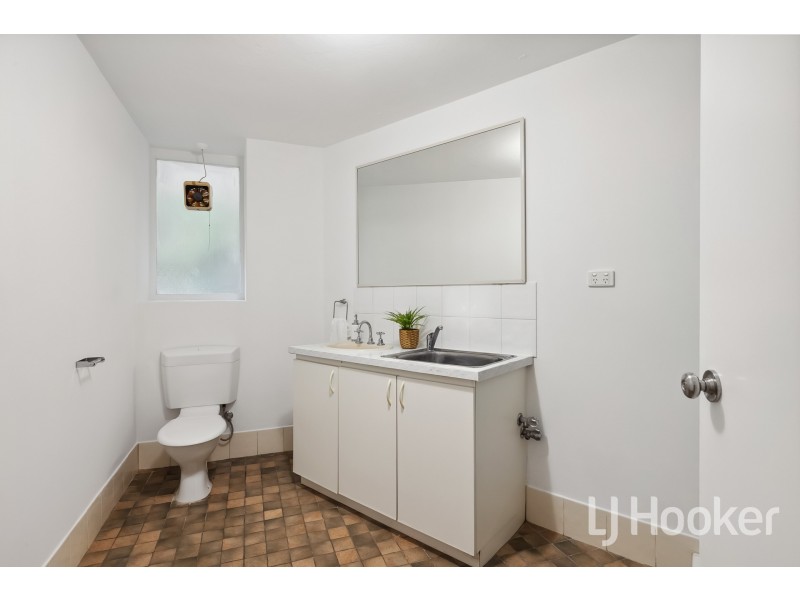 24/1 Herdsman Parade, Wembley WA 6014