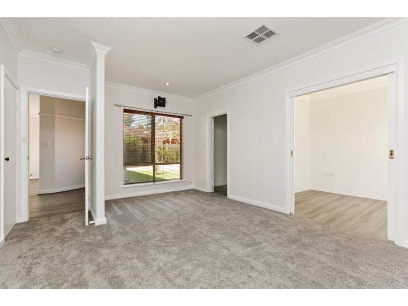 35 Mitchell St, Bentley WA 6102