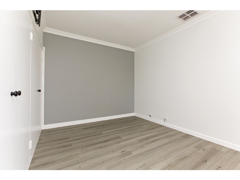 35 Mitchell St, Bentley WA 6102