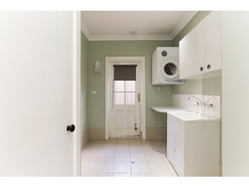 35 Mitchell St, Bentley WA 6102
