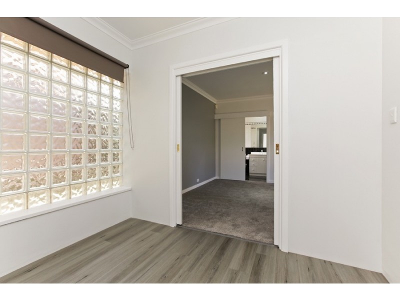 35 Mitchell St, Bentley WA 6102
