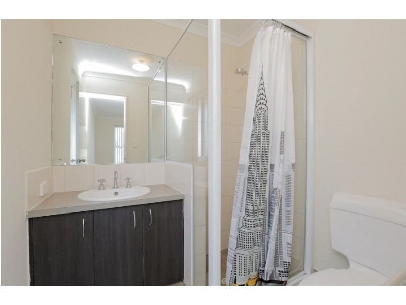 13B Garvey St, Cloverdale WA 6105