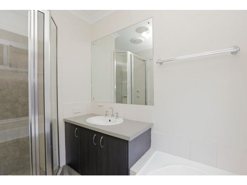 13B Garvey St, Cloverdale WA 6105