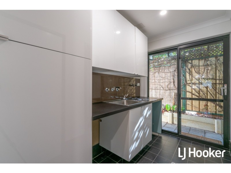 70 George St, Victoria Park WA 6100