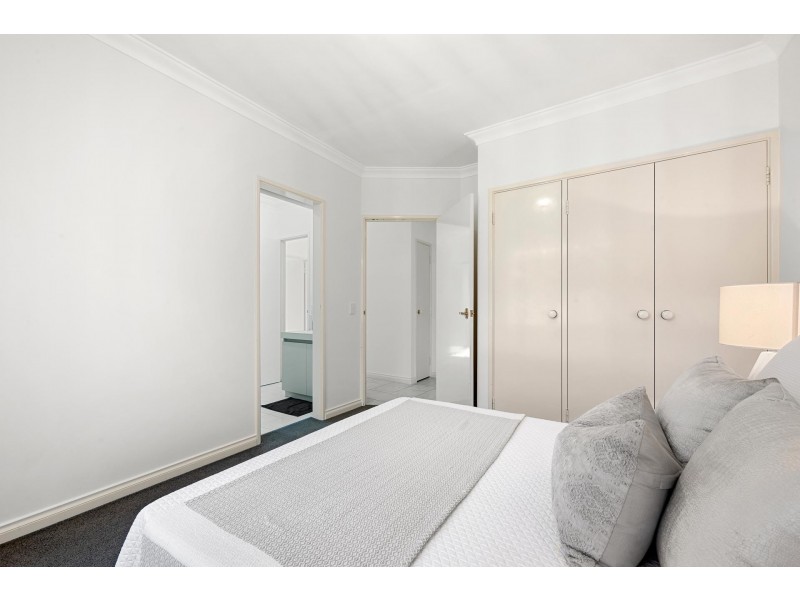 42 Second Av, Victoria Park WA 6100