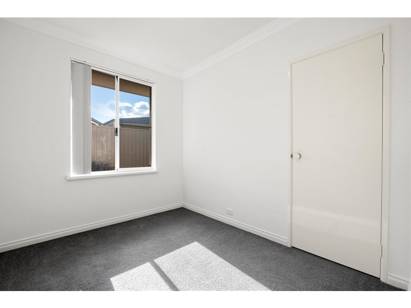 42 Second Av, Victoria Park WA 6100